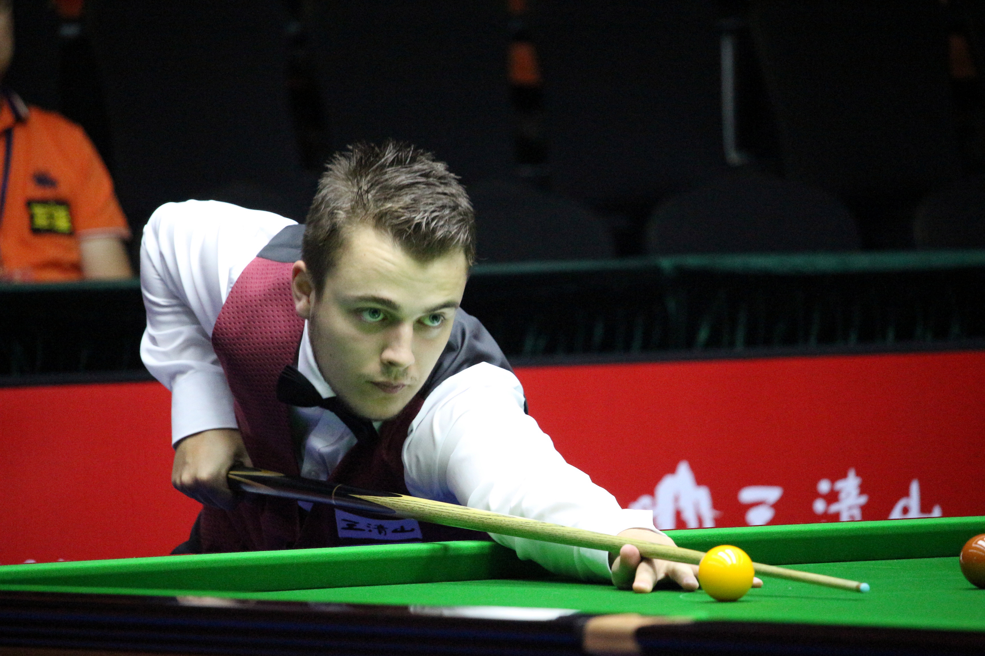 员在进入国 员在进入国