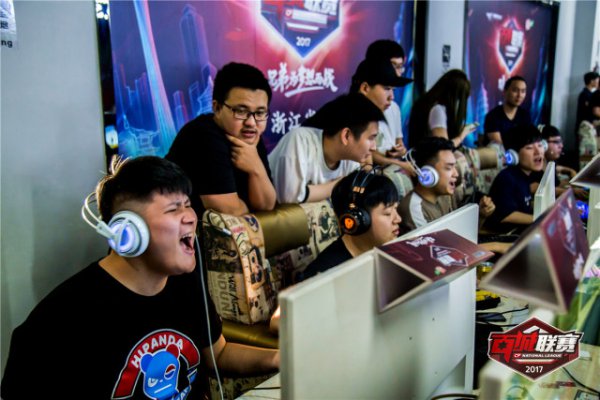 它具备三个 它具备三个